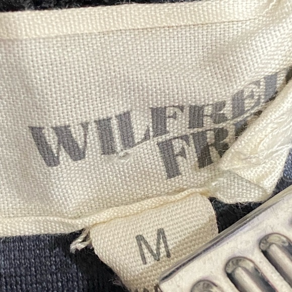 Wilfred Free Aritzia Daria Pant vegan Leather Black size M - Picture 10 of 10